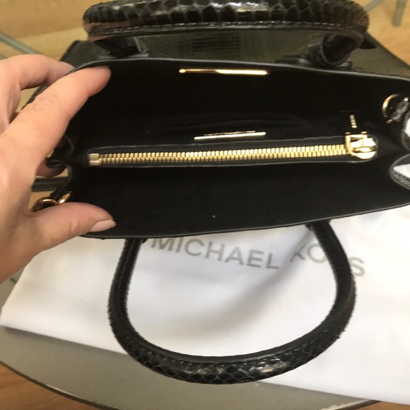 Michael Kors handbag - Picture 4 of 7